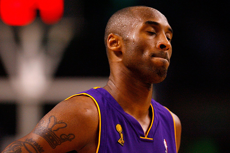 Kobe Bryant morre em acidente de helicóptero, Esportes
