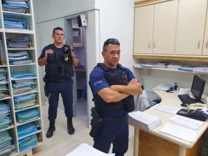 Guarda Municipal de Santa Cruz do Sul fecha escritórios de contabilidade e advocacia