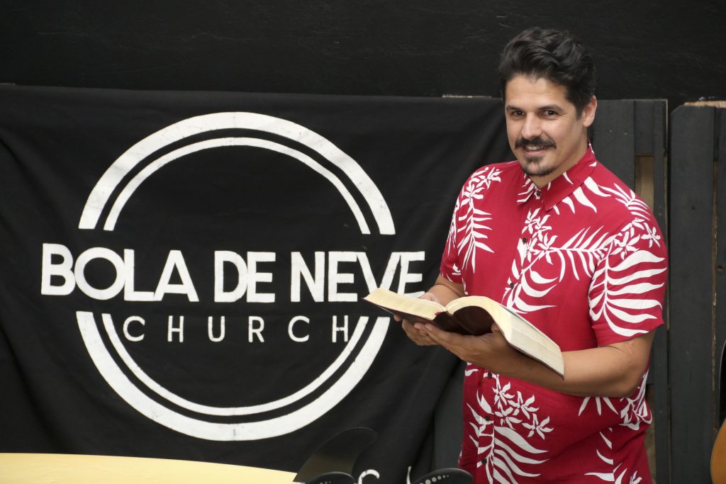 Bola de Neve Church a curiosa