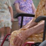 Obra sobre saúde mental da pessoa idosa em isolamento na pandemia será lançada neste ano