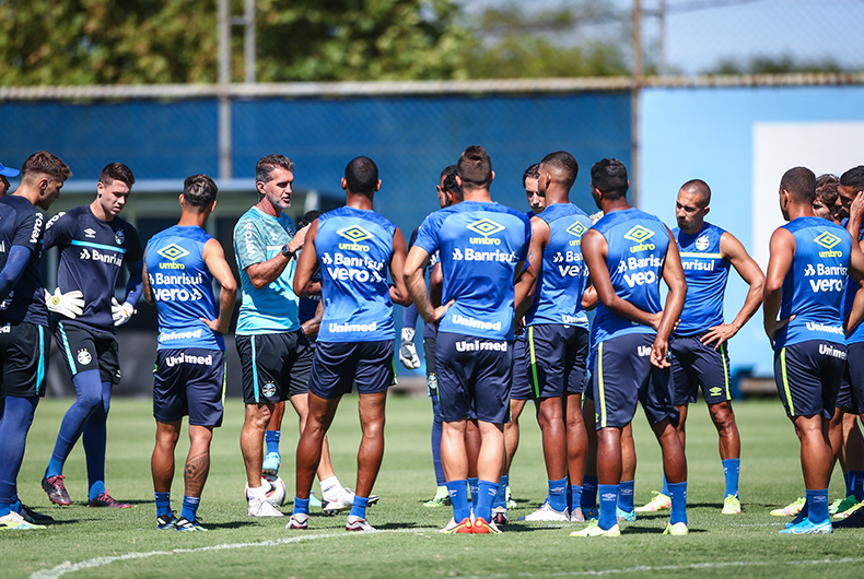 Grêmio anuncia quatro reforços para o Grupo de Transição