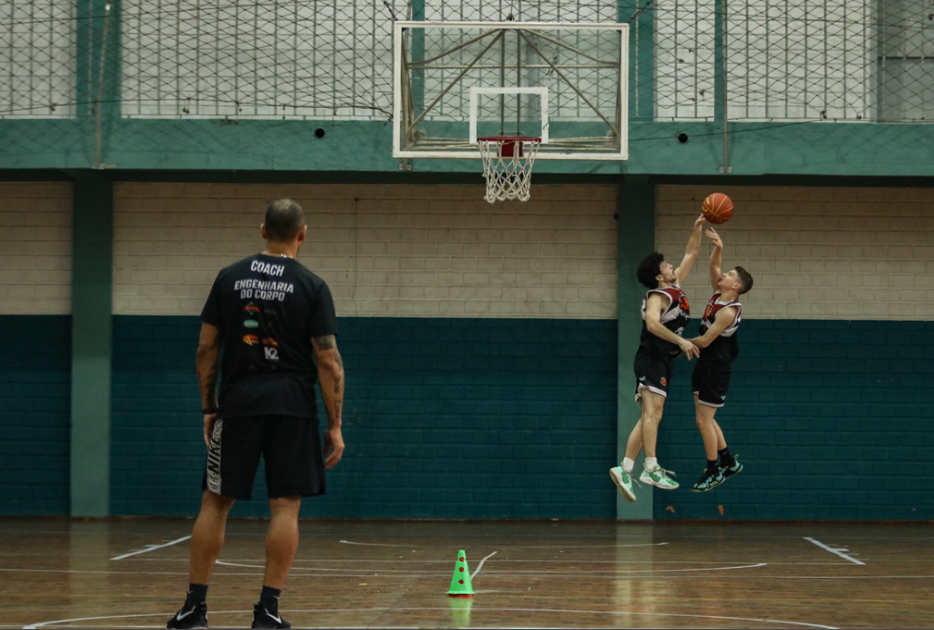 A Gazeta  Serra sedia Campeonato Brasileiro de Seleções de Basquete