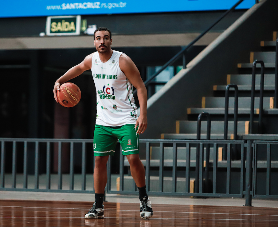 Santos dos últimos dias falam sobre campanha do basquete masculino da UVU - Church News