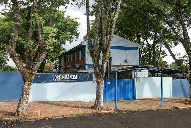 Escola Estadual de Ensino Médio José Mânica