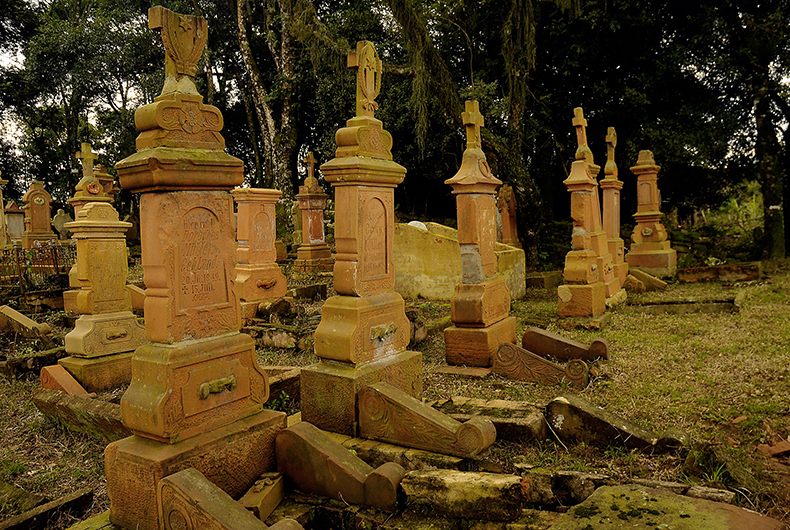 Die Gesellschaft sucht nach Ressourcen, um ein Buch über den Friedhof Alto Linha Santa Cruz zu veröffentlichen