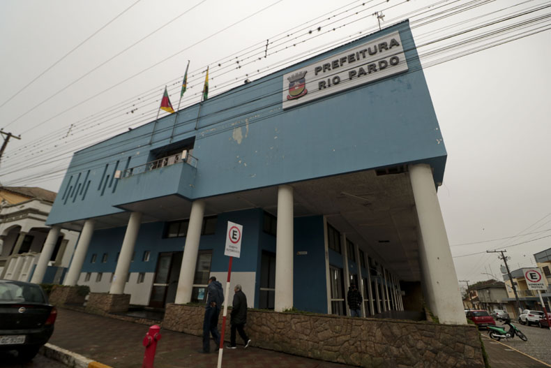 Justiça aceita denúncia contra 25 pessoas por fraudes em licitações na Prefeitura de Rio Pardo
