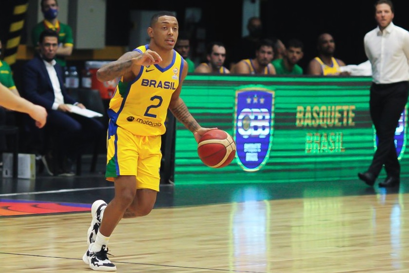 Brasil vence Costa do Marfim e avança na Copa do Mundo de Basquete