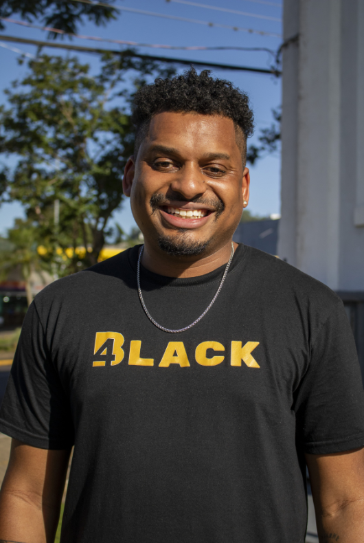 Feira 4Black evidencia o movimento negro em Santa Cruz