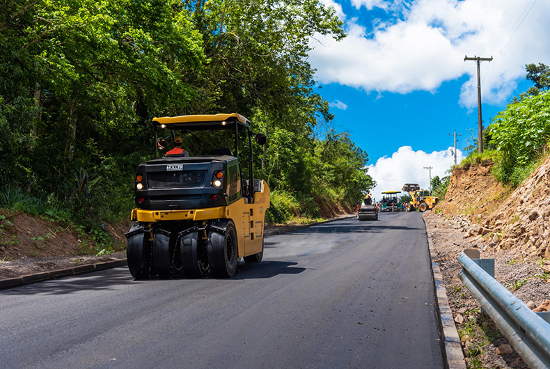 Estrada Bruno Pritsch está liberada para o tráfego de veículos