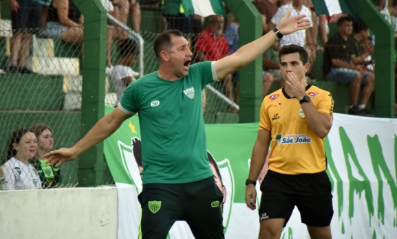 Márcio Nunes não será o treinador do Avenida na Série D do Brasileiro