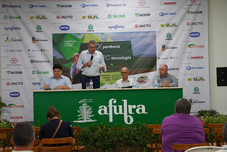 Seminário debate tecnologias para a cadeia produtiva do tabaco