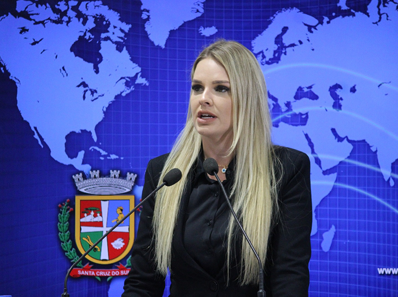 "Para adotar é preciso consciência. Sou totalmente contra", diz vereadora sobre PL que prevê adoção remunerada