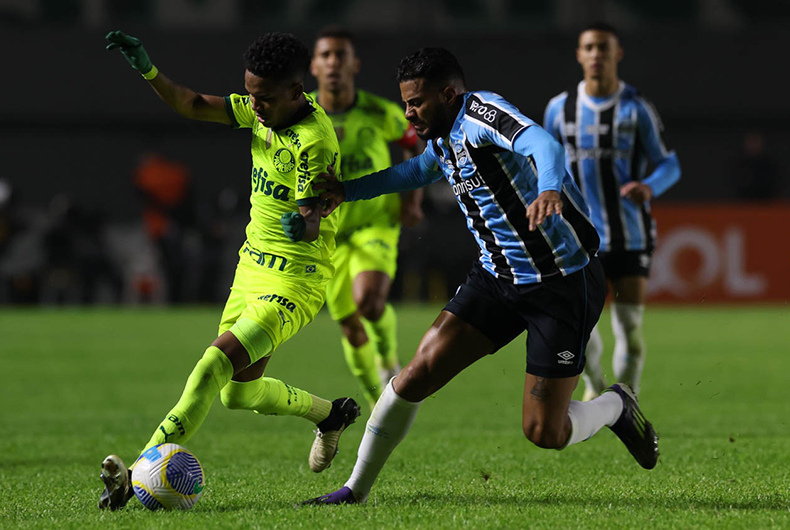 Grêmio cede empate para o Palmeiras, em Caxias do Sul