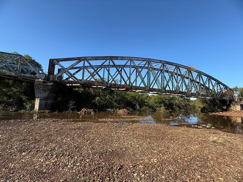 Em Quaraí, na Fronteira Oeste, terraplenagem para a retirada da ponte está concluída