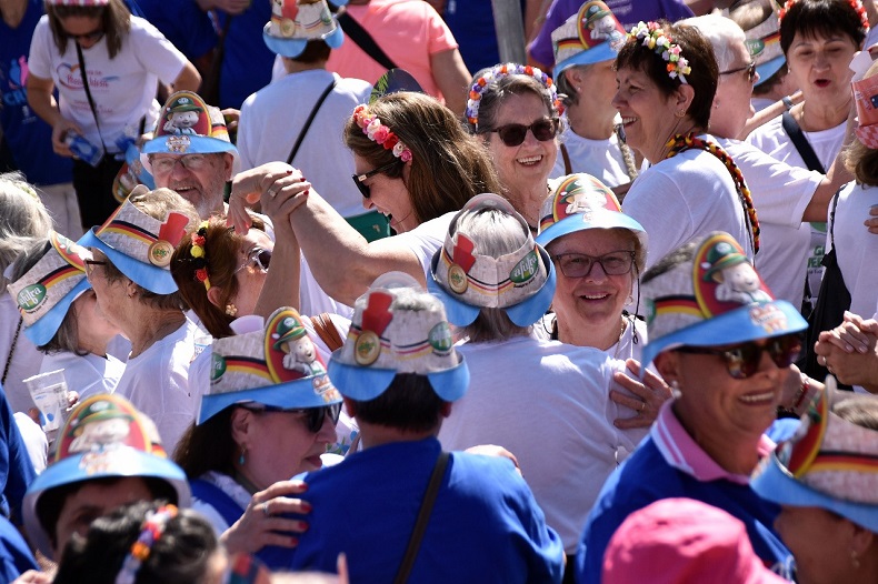 Quinta-feira dedicada à Maturidade Ativa na 40ª Oktoberfest