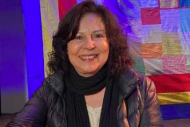 Professora de Santa Cruz participa de seminário de contadores de histórias em Porto Alegre