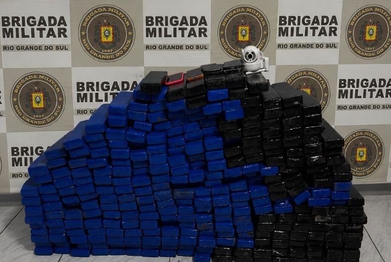 Quatro pessoas são presas com 191 quilos de maconha em Rio Pardo