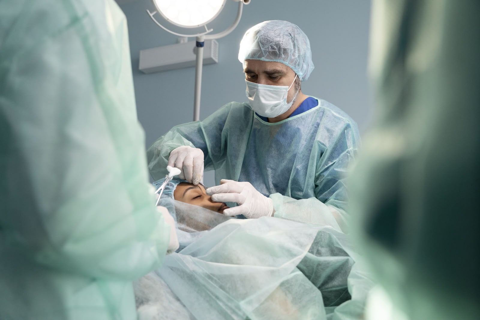 Mais de 37 mil brasileiros aguardam por transplante de córnea